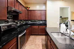 16246 W Hualapai St, Goodyear, AZ 85338 - Photo 8