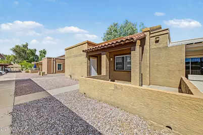 727 S Hartford Street #179, Chandler, AZ 85225 - Photo 2