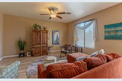 4715 W Gelding Drive, Glendale, AZ 85306 - Photo 6