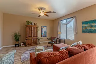 4715 W Gelding Dr, Glendale, AZ 85306 - Photo 6