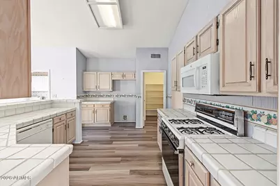 20370 N 109th Drive, Peoria, AZ 85373 - Photo 4