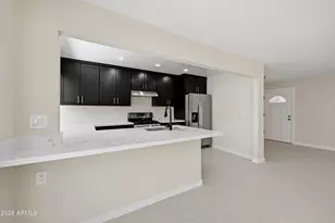 1325 E Avalon Dr, Phoenix, AZ 85014 - Photo 12