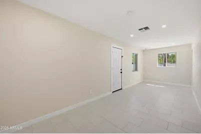 1325 E Avalon Drive, Phoenix, AZ 85014 - Photo 14