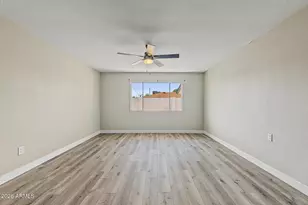 4750 N 39th Dr, Phoenix, AZ 85019 - Photo 22