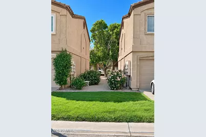 125 S 56th Street #141, Mesa, AZ 85206 - Photo 2