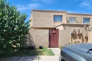 6854 W Monterosa St, Phoenix, AZ 85033 - Photo 1