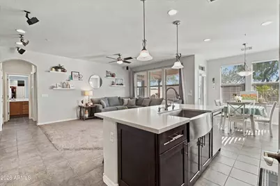 13675 W Tyler Trail, Peoria, AZ 85383 - Photo 12