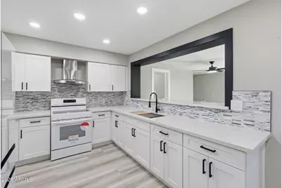 1061 E 9th Drive, Mesa, AZ 85204 - Photo 8