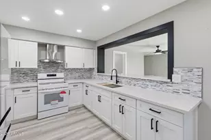 1061 E 9th Dr, Mesa, AZ 85204 - Photo 8