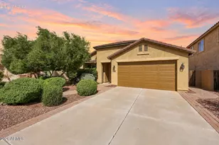 180 W Wisteria Pl, Chandler, AZ 85248 - Photo 2