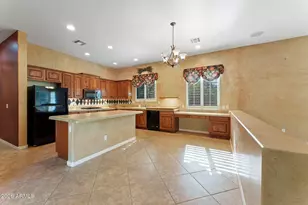 2290 E Coconino Dr, Chandler, AZ 85249 - Photo 14