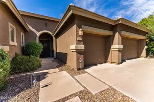 2290 E Coconino Dr, Chandler, AZ 85249 - Photo 2