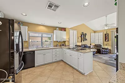 10829 E Silvertree Drive, Sun Lakes, AZ 85248 - Photo 12