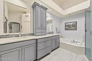 10829 E Silvertree Dr, Sun Lakes, AZ 85248 - Photo 26