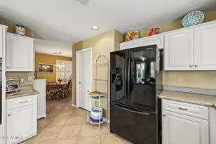 10829 E Silvertree Dr, Sun Lakes, AZ 85248 - Photo 16