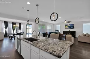 539 S 201st Ave, Buckeye, AZ 85326 - Photo 10