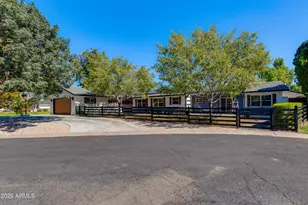 719 W Kaler Dr, Phoenix, AZ 85021 - Photo 2
