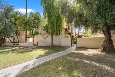 4804 N 73rd Street, Scottsdale, AZ 85251 - Photo 2