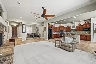 5637 W Straight Arrow Ln, Phoenix, AZ 85083 - Photo 12