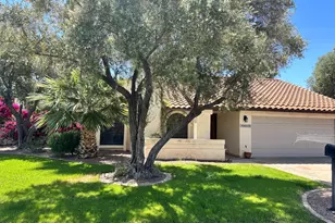 435 E Larkspur Ln, Tempe, AZ 85288 - Photo 2