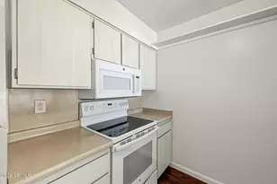 9687 N 111th Ave, Sun City, AZ 85351 - Photo 14