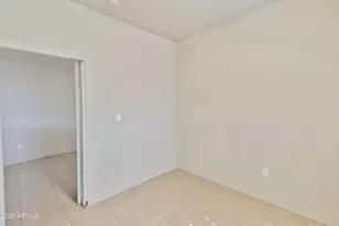 1237 E Pierce St, Phoenix, AZ 85006 - Photo 14
