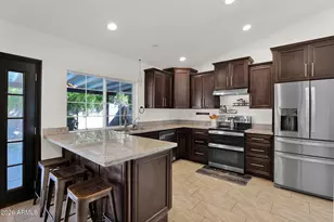 2702 E Corrine Dr, Phoenix, AZ 85032 - Photo 8