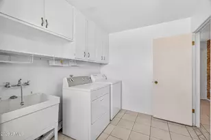 10603 W Roundelay Cir, Sun City, AZ 85351 - Photo 52