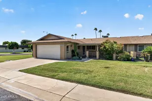10603 W Roundelay Cir, Sun City, AZ 85351 - Photo 6