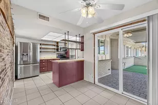 10603 W Roundelay Cir, Sun City, AZ 85351 - Photo 28