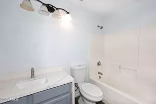 6222 W Warner St, Phoenix, AZ 85043 - Photo 8