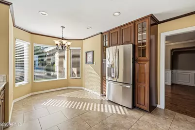 210 W Canterbury Lane, Phoenix, AZ 85023 - Photo 6
