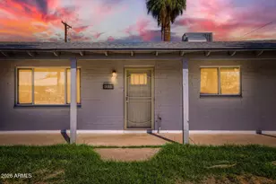 4840 W Mulberry Dr, Phoenix, AZ 85031 - Photo 2