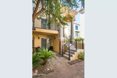 421 W 6th Street #1013, Tempe, AZ 85281 - Photo 2