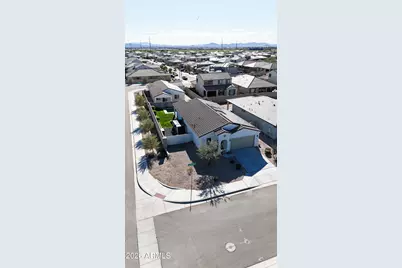 24511 W Hilton Avenue, Buckeye, AZ 85326 - Photo 18