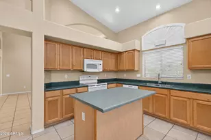 10133 E Carmel Circle, Mesa, AZ 85208 - Photo 10