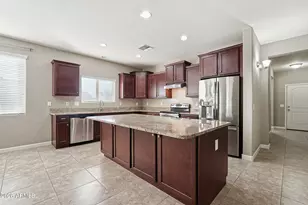1228 E Palo Verde Dr, Casa Grande, AZ 85122 - Photo 2