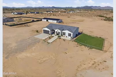 37684 W Vermont Avenue, Tonopah, AZ 85354 - Photo 2