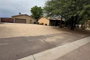 22044 N 88th Ave, Peoria, AZ 85383 - Photo 2