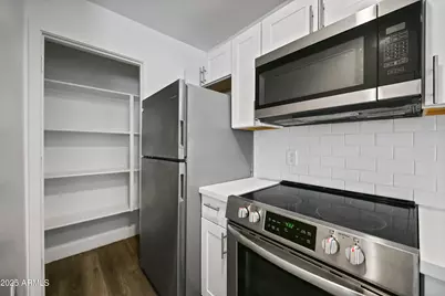 3065 N 67th Avenue #Apt 136, Phoenix, AZ 85033 - Photo 12