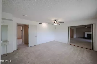 10429 W Prairie Hills Circle, Sun City, AZ 85351 - Photo 32