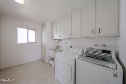 10429 W Prairie Hills Circle, Sun City, AZ 85351 - Photo 14