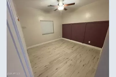 21717 W Laura Street, Wittmann, AZ 85361 - Photo 8