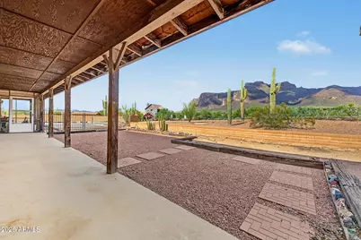 685 S Holmes Road, Apache Junction, AZ 85119 - Photo 32