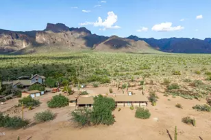 685 S Holmes Rd, Apache Junction, AZ 85119 - Photo 46