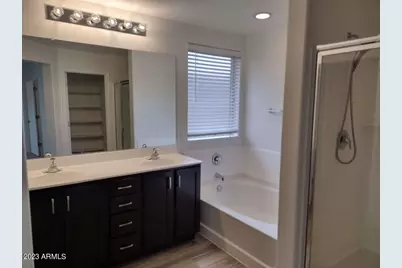 2079 E Saddlebrook Court, Gilbert, AZ 85298 - Photo 8