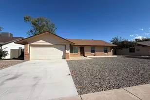 308 E Melody Dr, Gilbert, AZ 85234 - Photo 2
