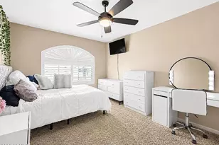 6322 W Potter Dr, Glendale, AZ 85308 - Photo 8