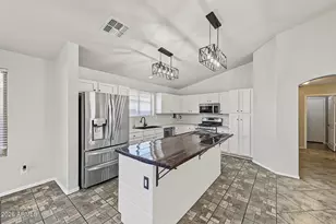 13950 W Maui Ln, Surprise, AZ 85379 - Photo 14