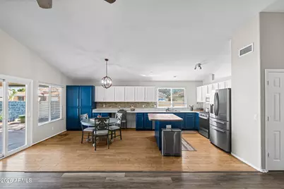 902 W Juanita Avenue, Gilbert, AZ 85233 - Photo 14
